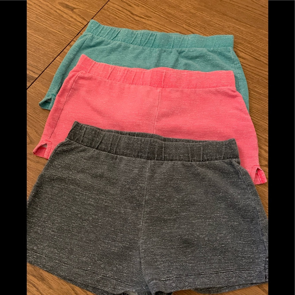 Three Pair Girls Shorts, G125
